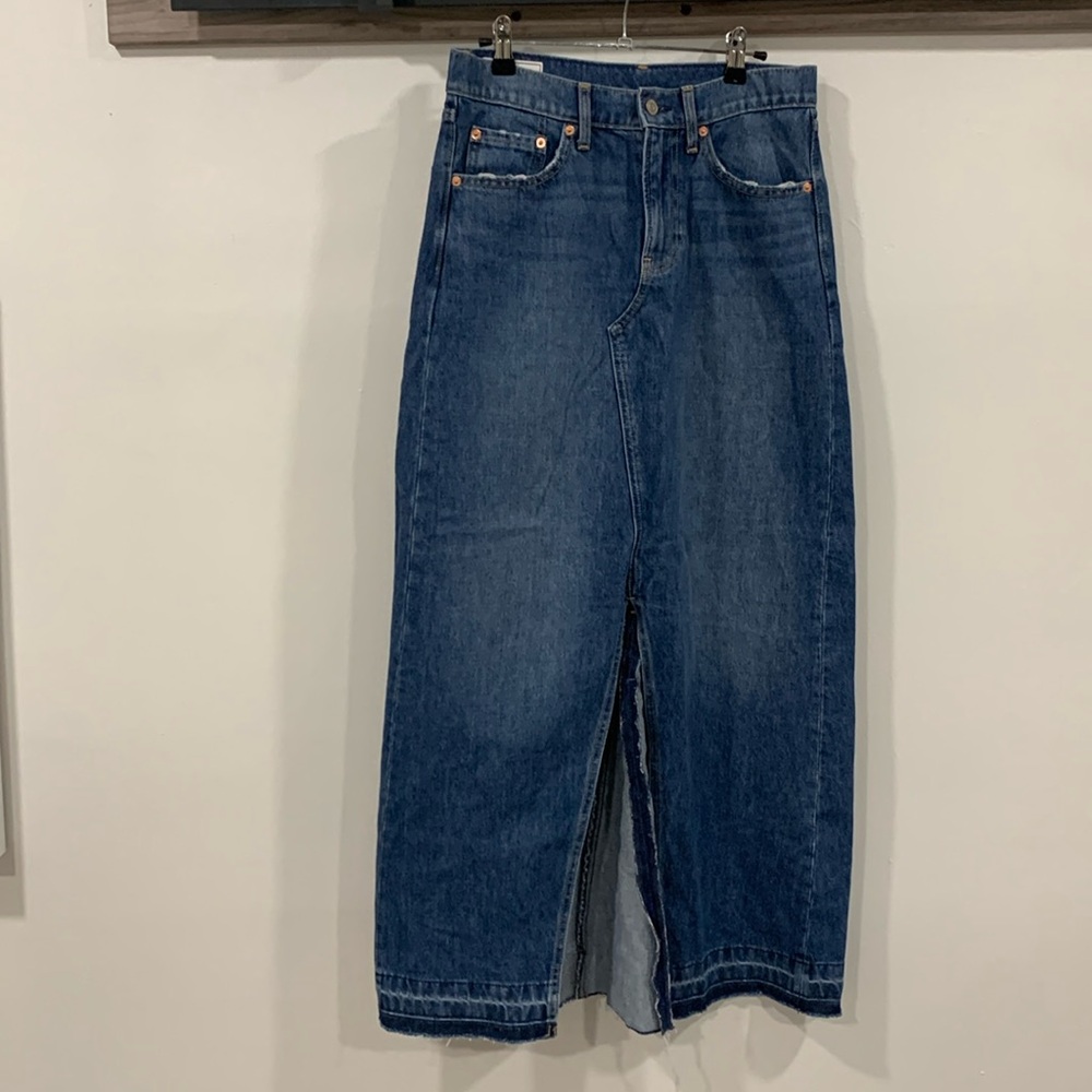 NWOT - GAP - Denim Maxi Skirt (HIGH RISE)